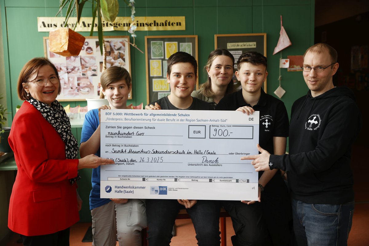 Titelbild für Beitrag: „BOF 5.000“  - Unsere Schule ist wiederholter Preisträger