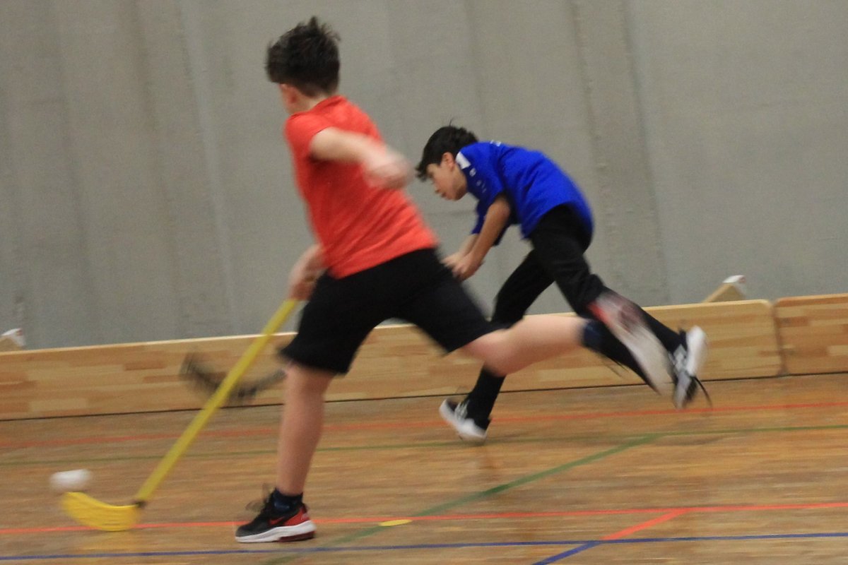 Titelbild für Beitrag: Impressionen aus den AGs: AG-Floorball