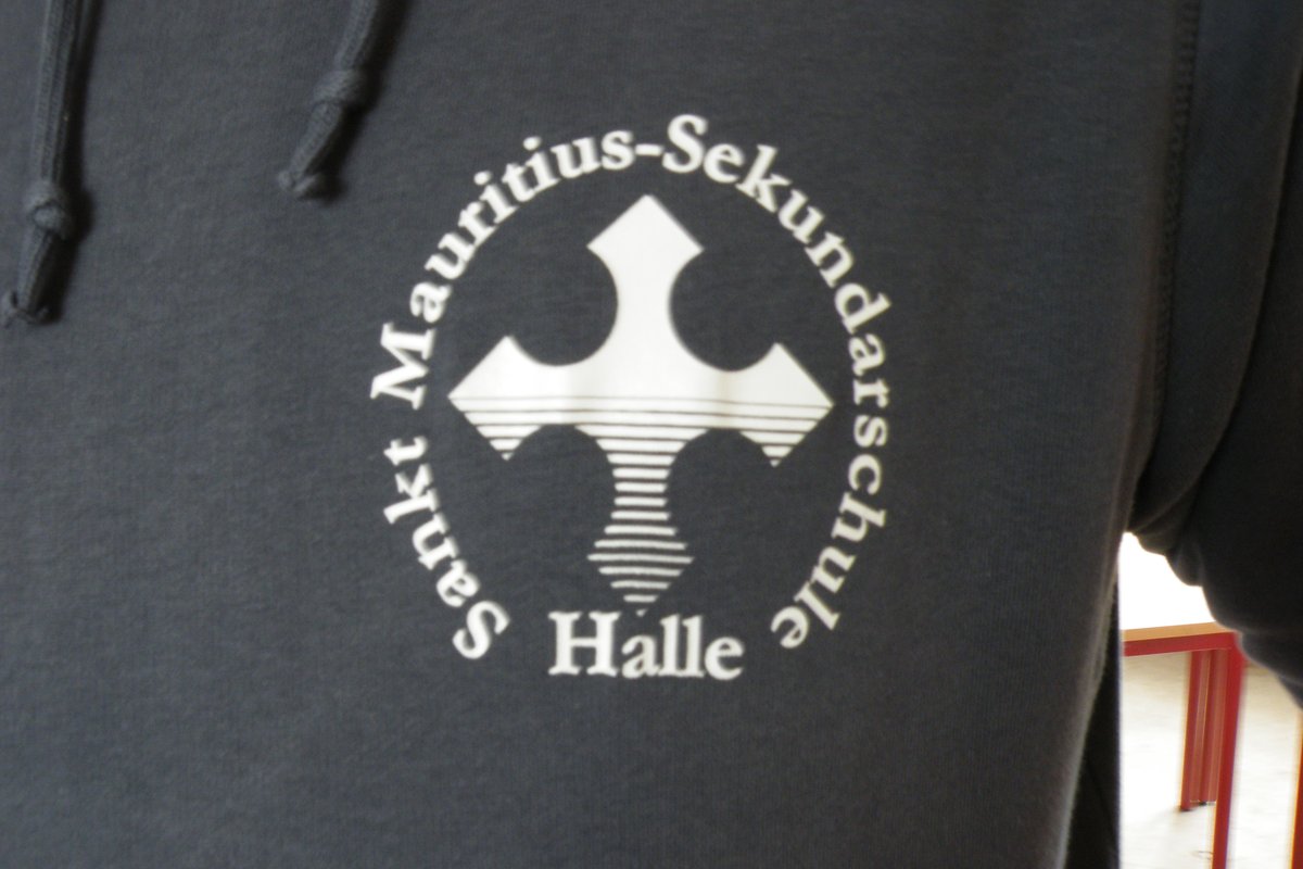 Titelbild für Beitrag: Wir drucken unsern Merch selber! (Schülerartikel)