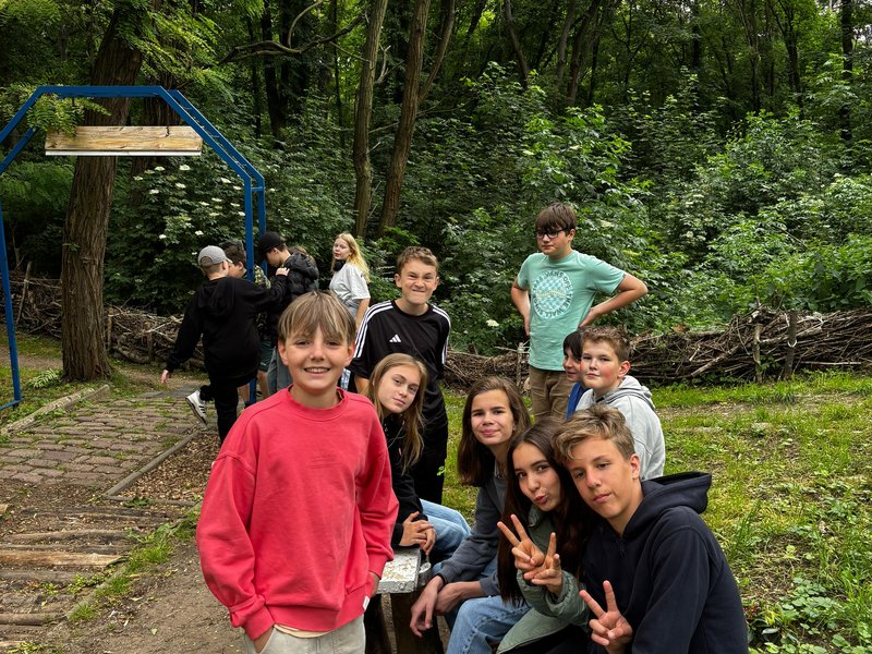 Titelbild für Beitrag: Gemeinsam stark – Erlebnispädagogische Tage der 6/2